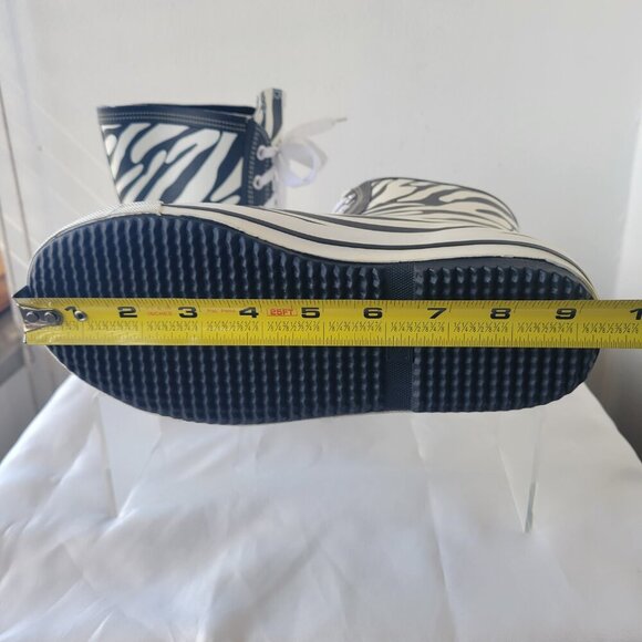 NWT - Elvetik Zebra Stripes Rubber Lace-up Boots Swiss Design (US Size 5) - Picture 3 of 14